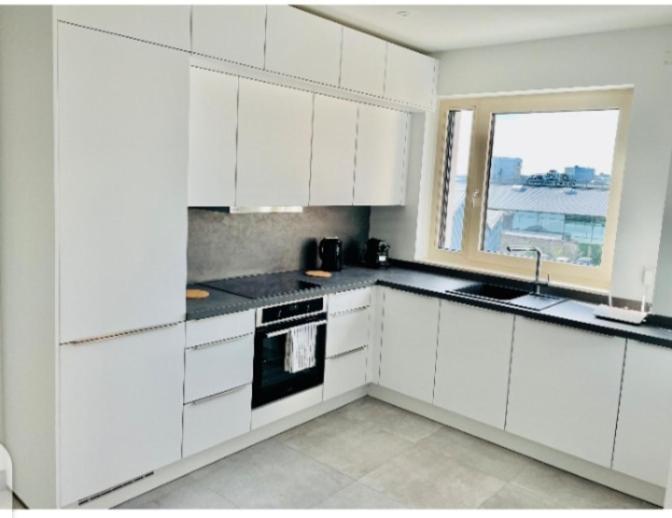 Luxury One Bedroom W Terrace&parking- 142-100 Apartment Luxembourg